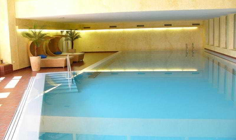 Quadratscha Alpenhotel Samedan Servizi foto