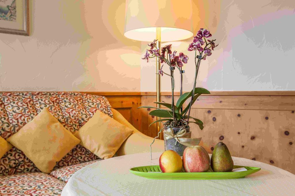 Quadratscha Alpenhotel Samedan Esterno foto