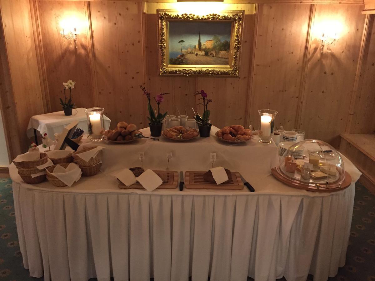 Quadratscha Alpenhotel Samedan Esterno foto